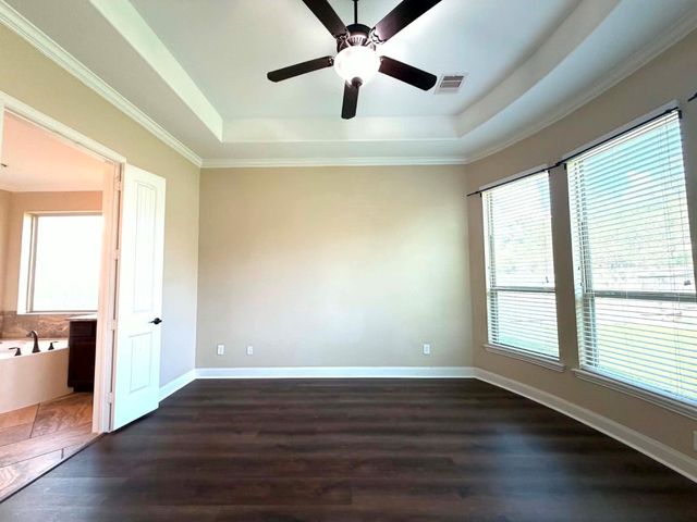 9515 Chaddington Court, Tomball, TX 77375