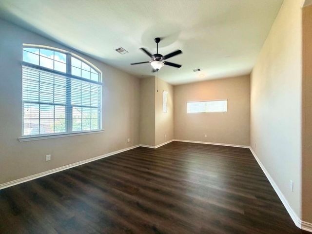 9515 Chaddington Court, Tomball, TX 77375