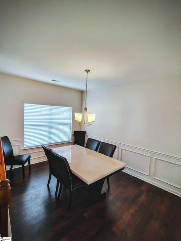 529 Townsend Place Drive, Boiling Springs, SC 29316