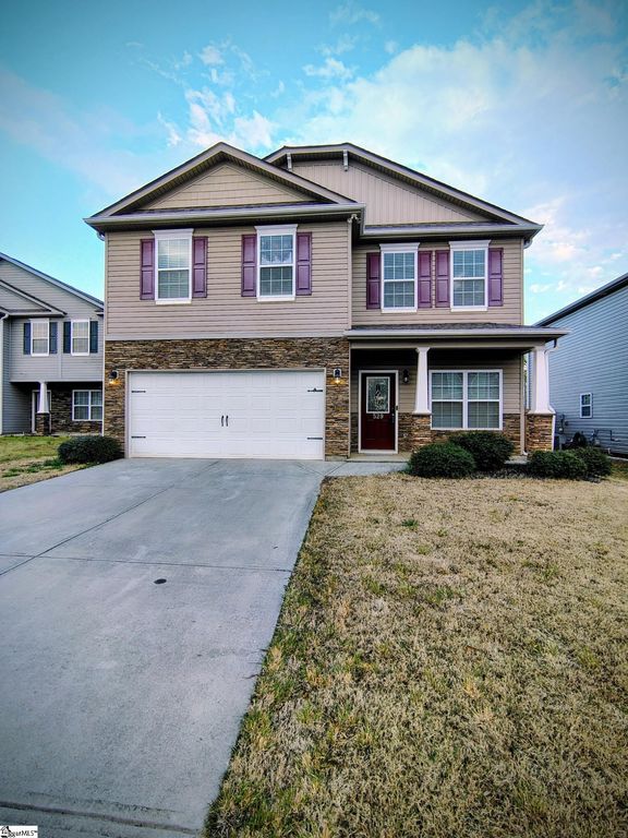 529 Townsend Place Drive, Boiling Springs, SC 29316