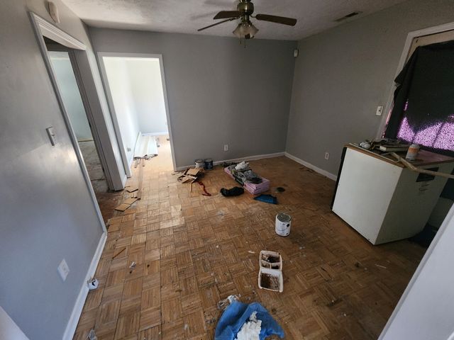 518 E 2nd St, Hopkinsville, KY 42240