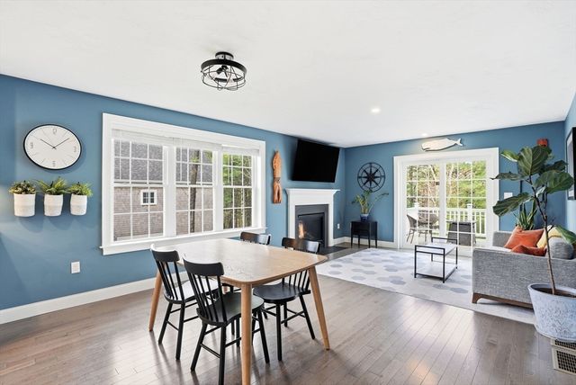 19 Farm Rd, Plymouth, MA 02360