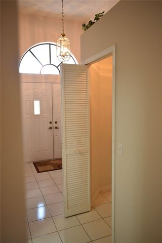 1928 NW Pine Lake Dr, Stuart, FL 34994