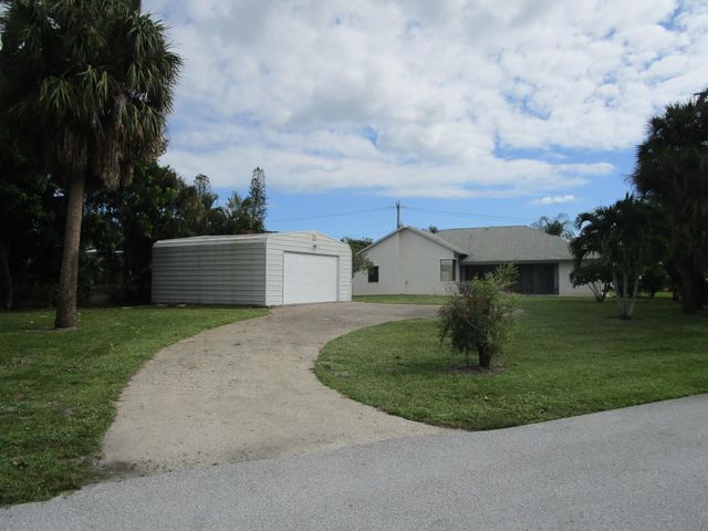 1928 NW Pine Lake Dr, Stuart, FL 34994