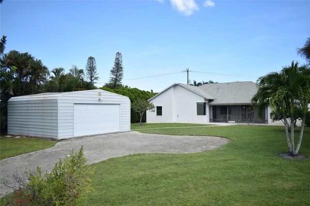 1928 NW Pine Lake Dr, Stuart, FL 34994