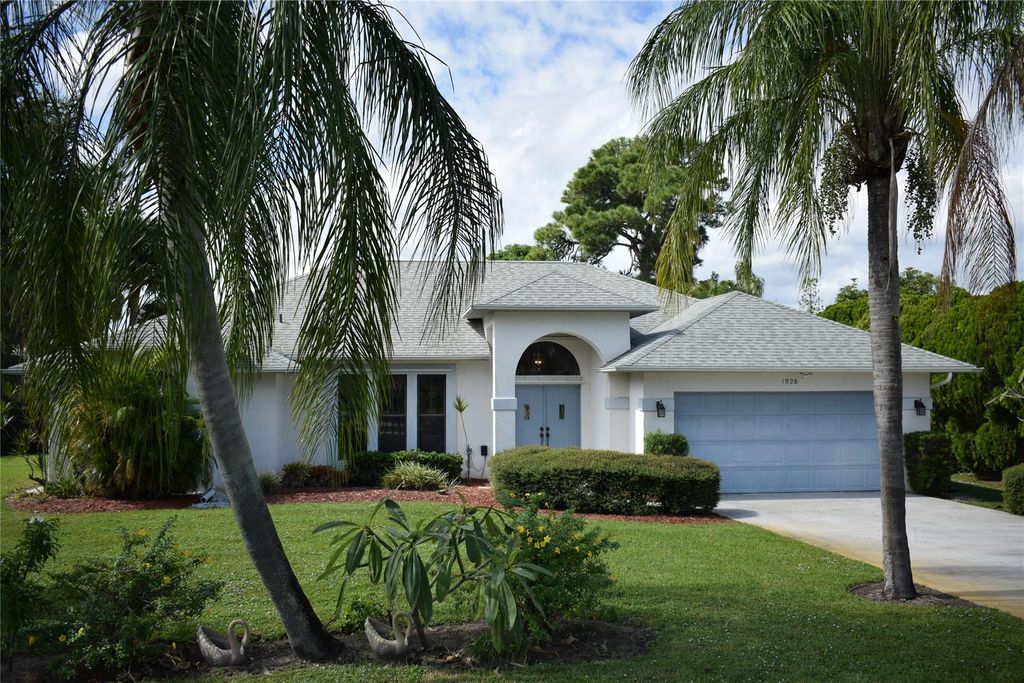 1928 NW Pine Lake Dr, Stuart, FL 34994