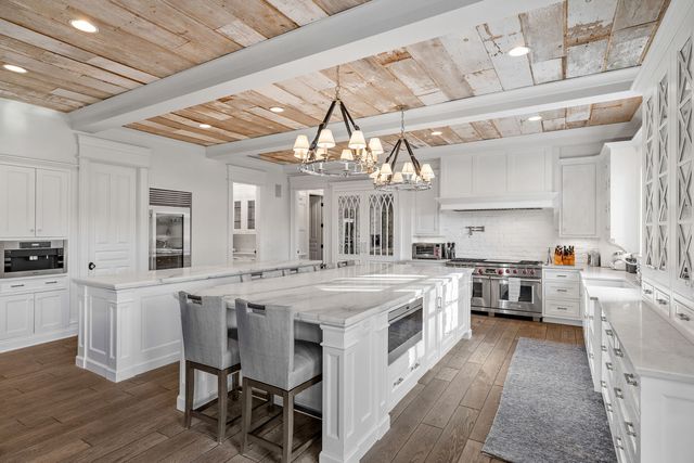 5021 Minkler Road, Yorkville, IL 60560