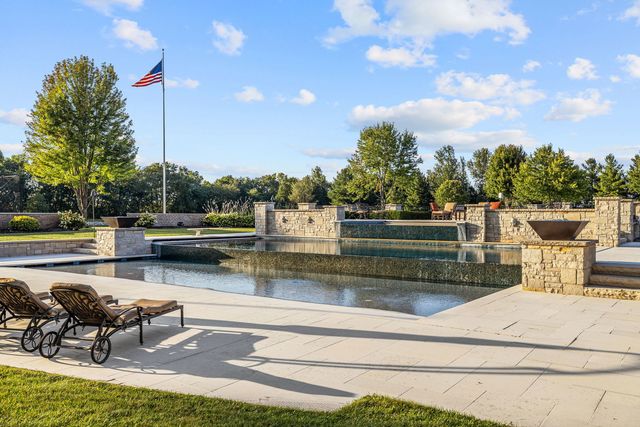 5021 Minkler Road, Yorkville, IL 60560