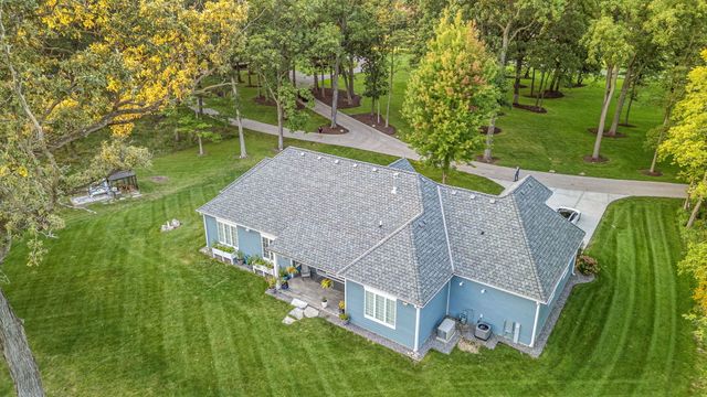 5021 Minkler Road, Yorkville, IL 60560