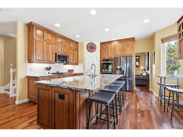 8913 Ne 13TH St, Vancouver, WA 98664