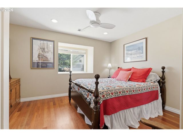 8913 Ne 13TH St, Vancouver, WA 98664