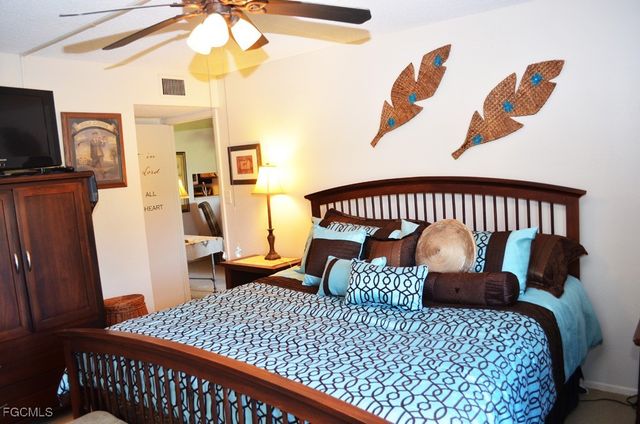 1624 Pine Valley DR 118, Fort Myers, FL 33907