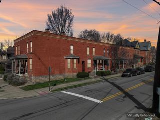 915 Dennison Avenue, Columbus, OH 43201