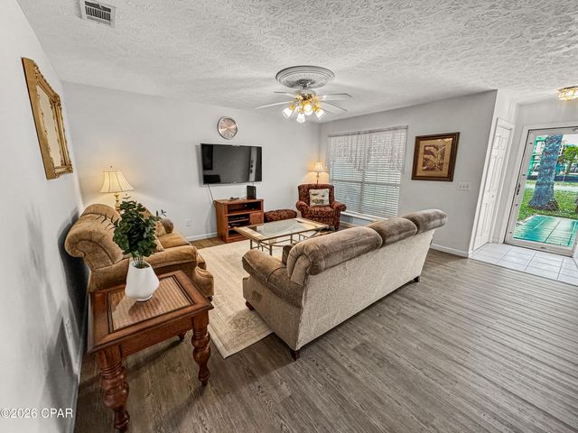 625 Lyndell Lane, Panama City Beach, FL 32407