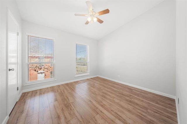 3820 Southway DR D, Austin, TX 78704