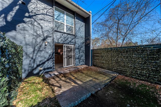 3820 Southway DR D, Austin, TX 78704