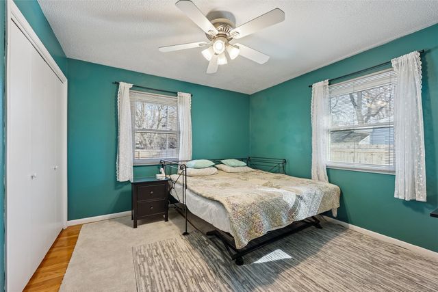 202 S Dakota Avenue, Ames, IA 50014