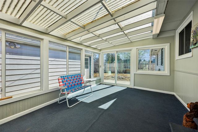 202 S Dakota Avenue, Ames, IA 50014