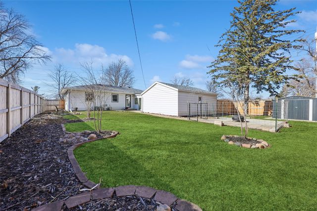 202 S Dakota Avenue, Ames, IA 50014