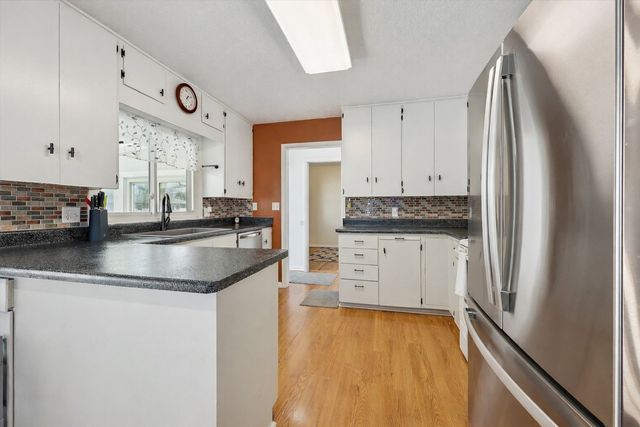 202 S Dakota Avenue, Ames, IA 50014