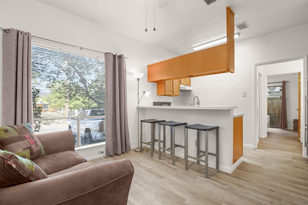 1905 SAN GABRIEL ST 101, Austin, TX 78705