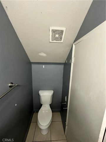 165 Racquet Club Expressway, Compton, CA 90220