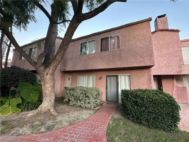 165 Racquet Club Expressway, Compton, CA 90220