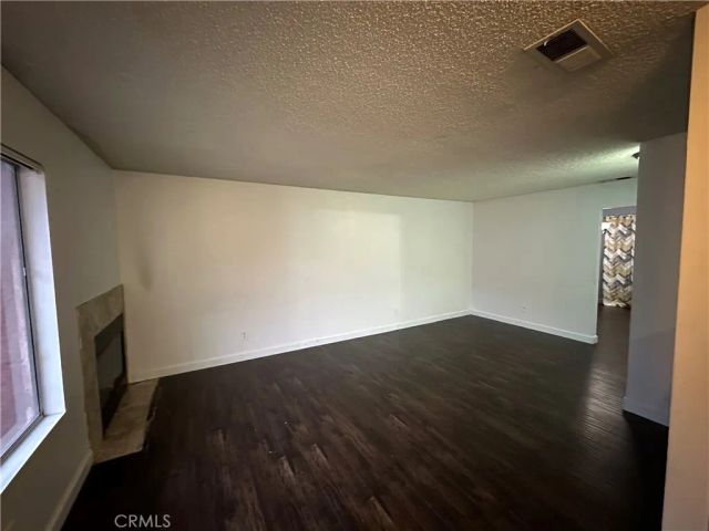 165 Racquet Club Expressway, Compton, CA 90220