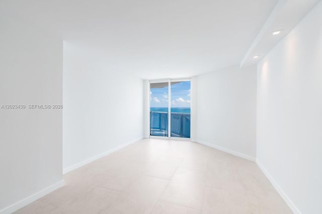 6301 Collins Ave 2502, Miami Beach, FL 33141