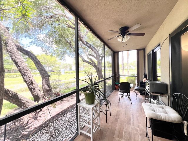 9999 N Belfort Cir 101, Tamarac, FL 33321