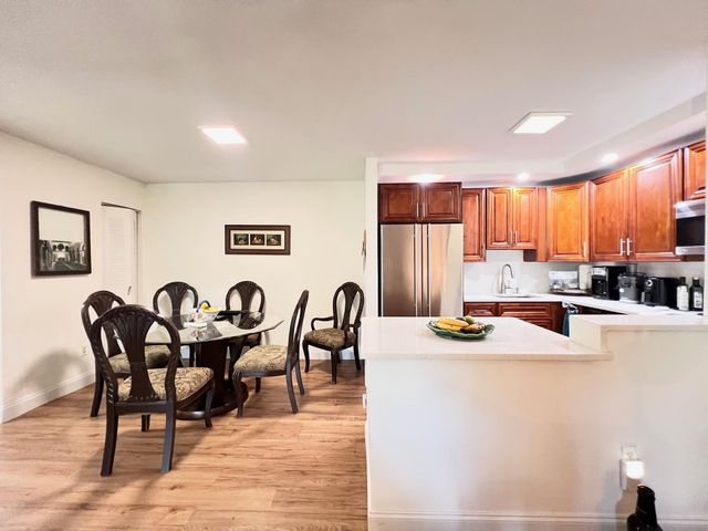 9999 N Belfort Cir 101, Tamarac, FL 33321
