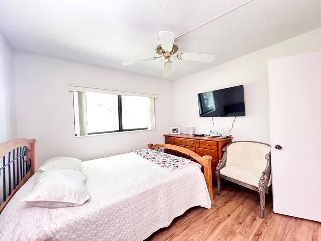 9999 N Belfort Cir 101, Tamarac, FL 33321