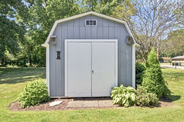 2100 Brown School Road, Saint Joseph, MI 49085