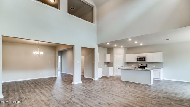 657 Griffiths Court, Breaux Bridge, LA 70517