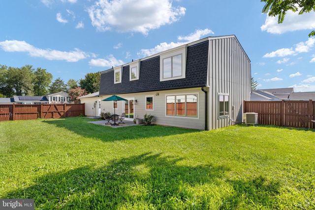 401 CRESTWOOD SW, Leesburg, VA 20175