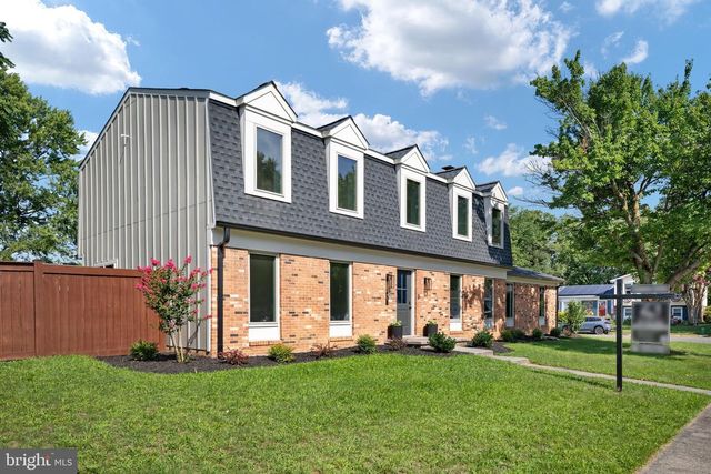 401 CRESTWOOD SW, Leesburg, VA 20175