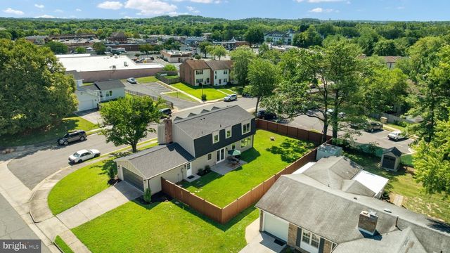 401 CRESTWOOD SW, Leesburg, VA 20175