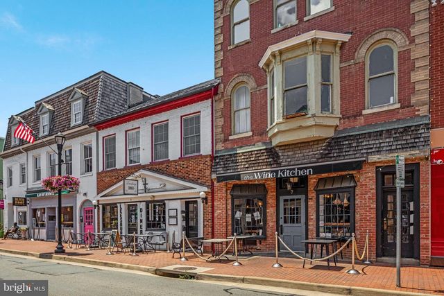 401 CRESTWOOD SW, Leesburg, VA 20175