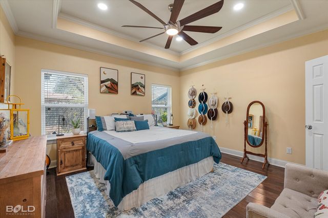 445 Dogwood South Lane, Haughton, LA 71037