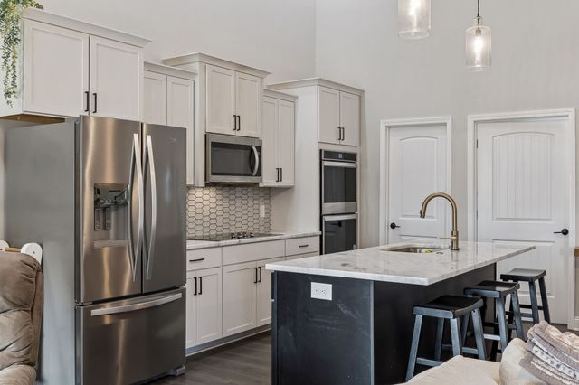 262 Jesse Dr, Pleasant View, TN 37146