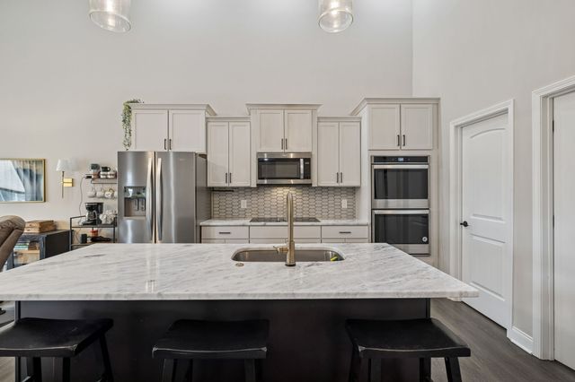 262 Jesse Dr, Pleasant View, TN 37146