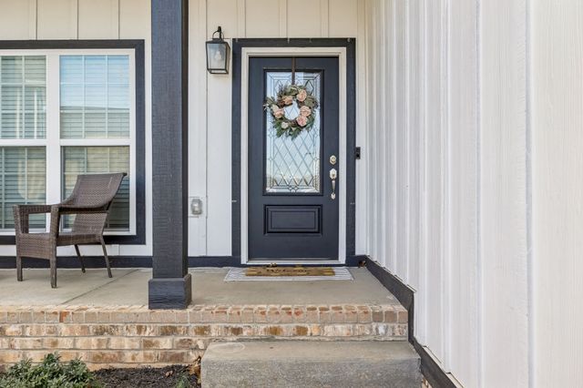 262 Jesse Dr, Pleasant View, TN 37146