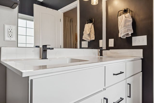 262 Jesse Dr, Pleasant View, TN 37146