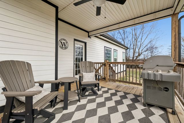 262 Jesse Dr, Pleasant View, TN 37146