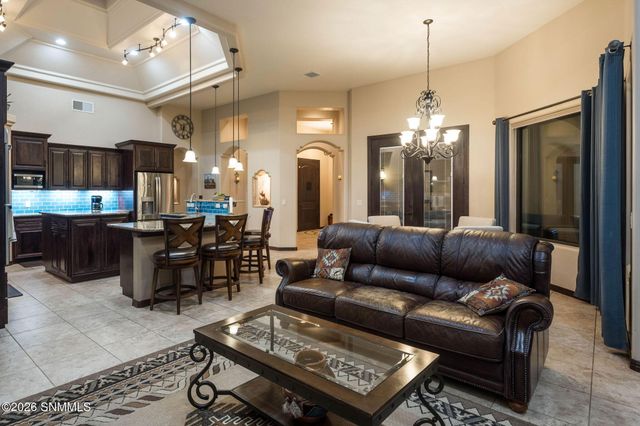 1232 Titania Court, Las Cruces, NM 88007