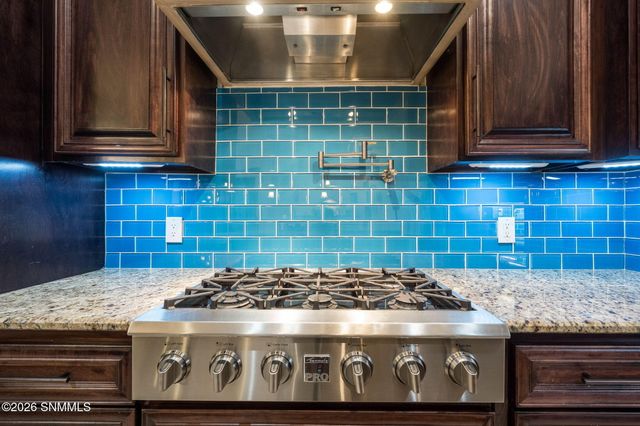 1232 Titania Court, Las Cruces, NM 88007