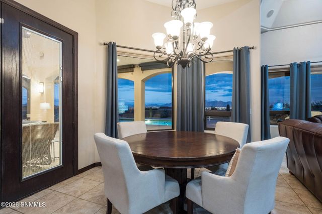 1232 Titania Court, Las Cruces, NM 88007