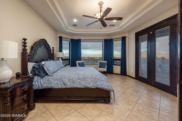 1232 Titania Court, Las Cruces, NM 88007