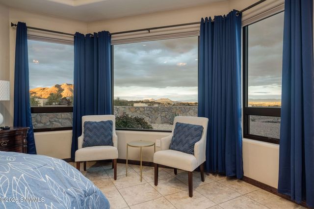 1232 Titania Court, Las Cruces, NM 88007
