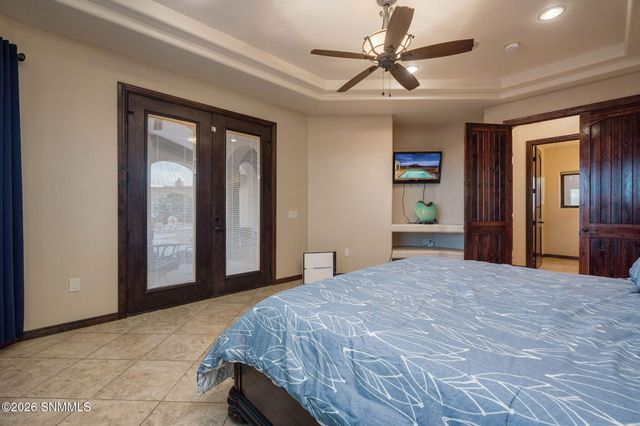 1232 Titania Court, Las Cruces, NM 88007